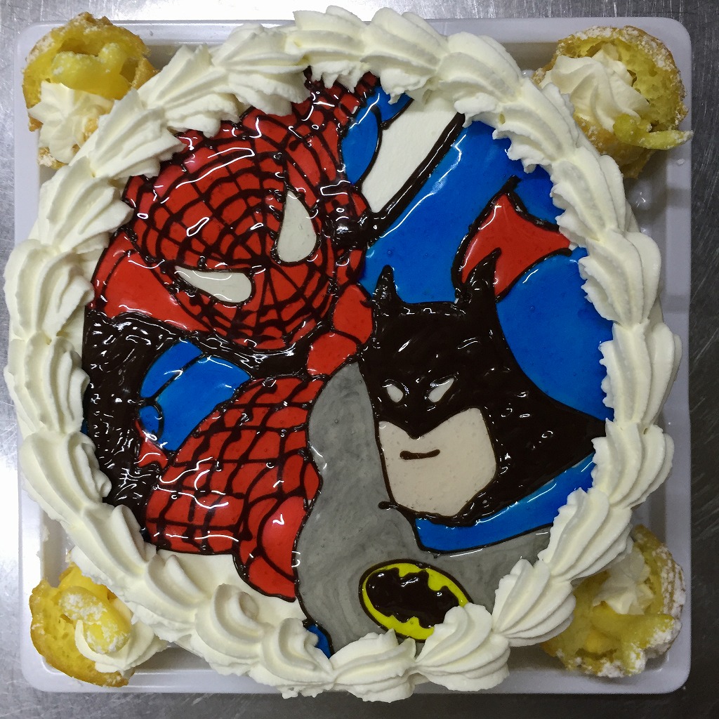 バットマンとスパイダーマン キャラクターケーキ O キャラクターケーキなら Dia ダイア 京都市右京区 ロールケーキ バースデーケーキ